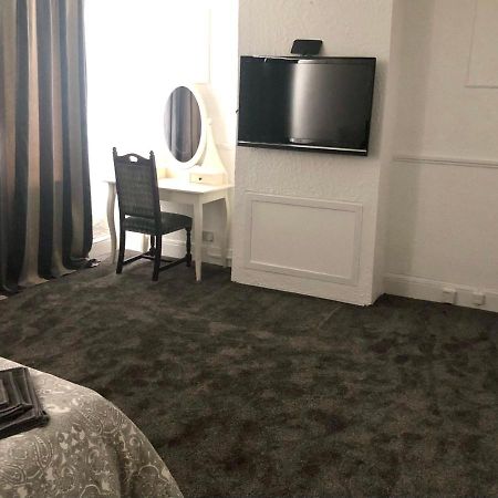 Ac Lounge 125 Leilighet Rochford Eksteriør bilde